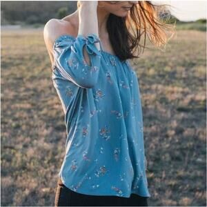 Faherty Layla Blouse Small Blue Floral Off the Shoulder Top Boho Coastal Cowgirl
